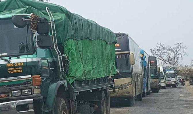 “道路封锁，粮食和货物短缺···”被命运扼住咽喉的若开民众很难熬